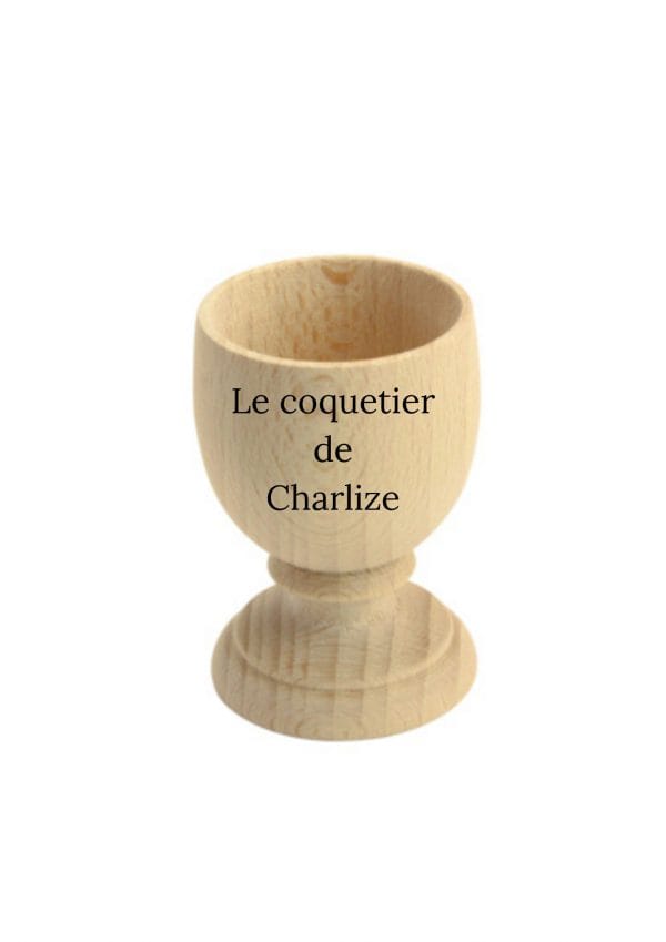 Coquetier en bois